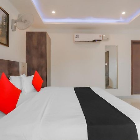 Capital O Royal Galaxy Finesse Near Phoenix Marketcity Bangalore Exterior foto